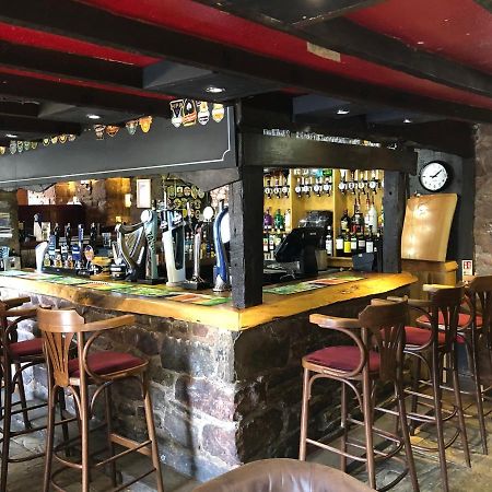 Butchers Arms 科尔福德 外观 照片